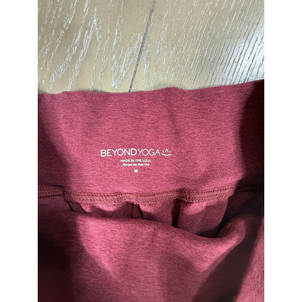 Beyond Yoga Spacedye Joggers Womens Medium Burgundy Heather - Picture 7 of 8